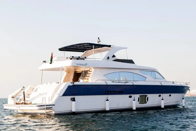 Dubai Marine 90