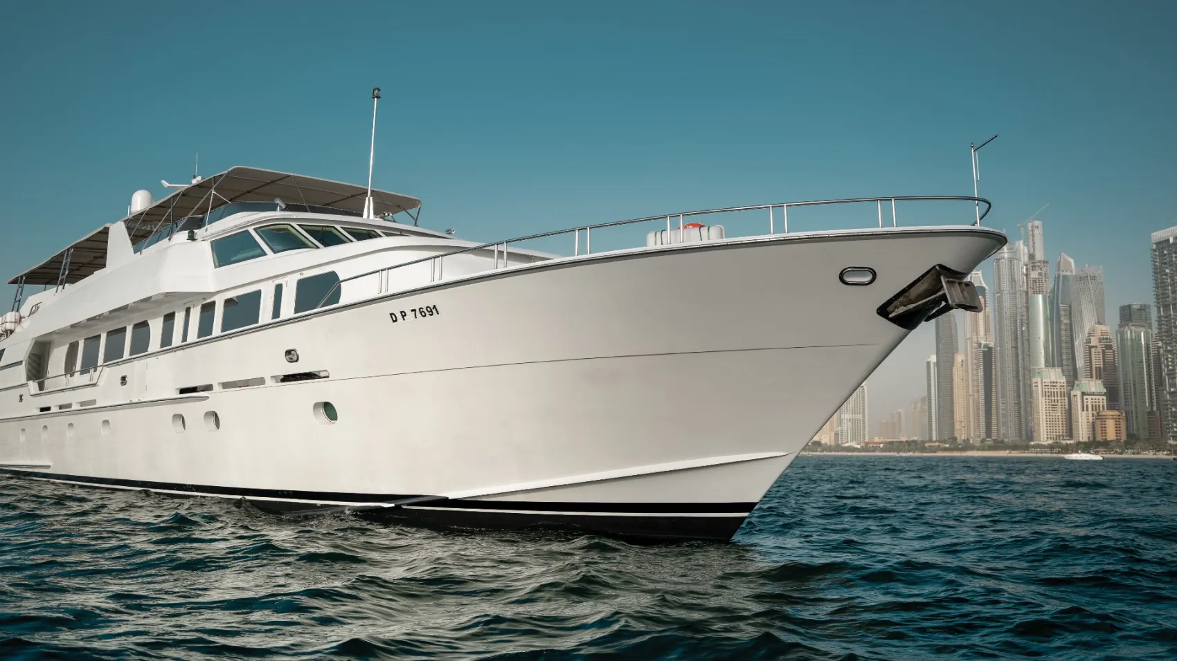 Hatteras Poseidon 118 — фото 1