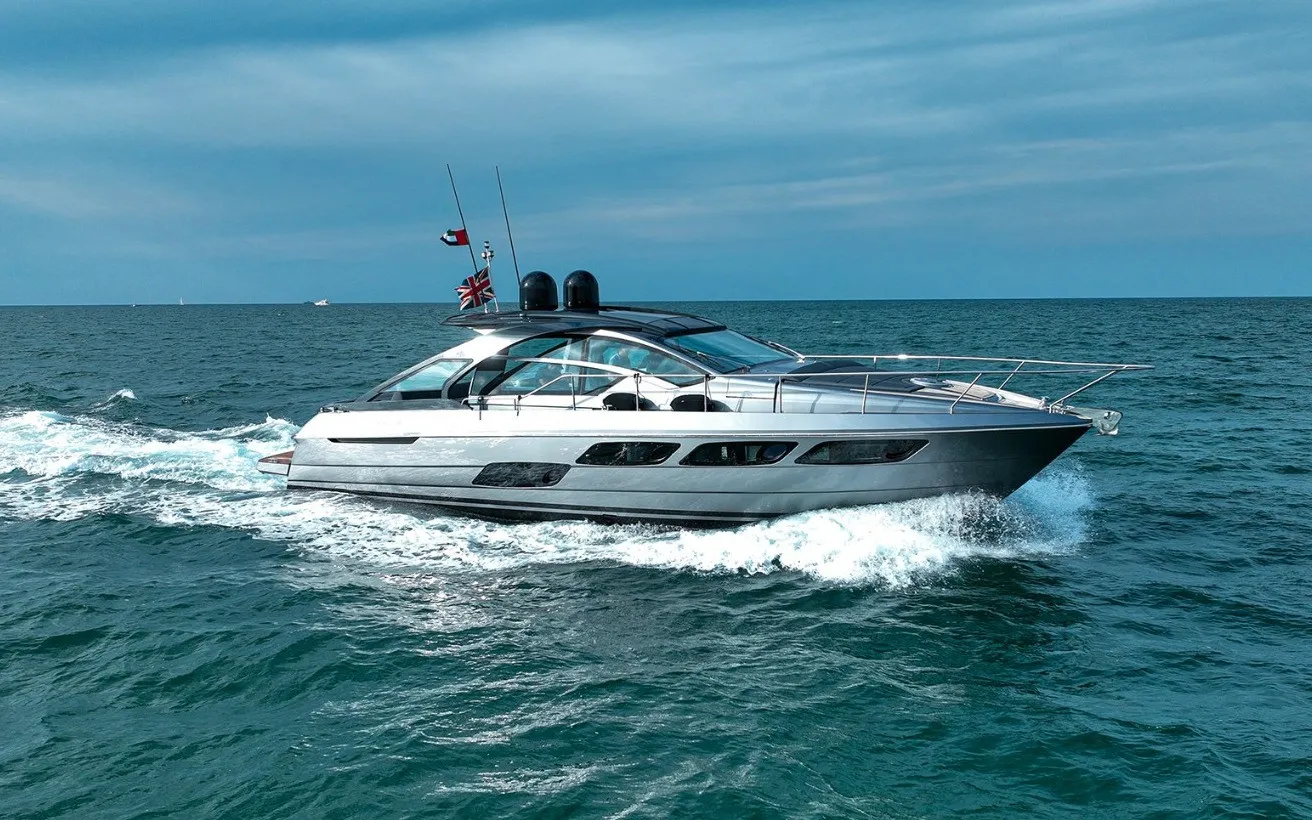 Pershing 5X Shark Grey 52 — photo 1